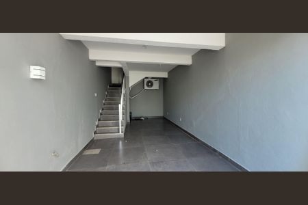 Casa para alugar com 120m², 3 quartos e 2 vagasgaragem 