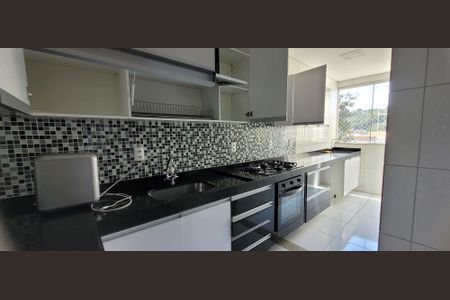 Casa para alugar com 120m², 3 quartos e 2 vagascozinha 