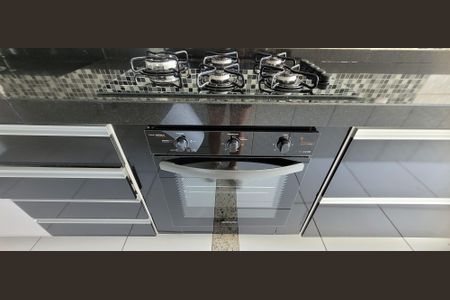 Casa para alugar com 120m², 3 quartos e 2 vagascozinha 