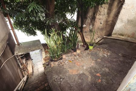 Casa à venda com 75m², 2 quartos e sem vagaEntrada