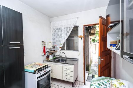 Cozinha de casa à venda com 2 quartos, 75m² em Vila São José, São Paulo