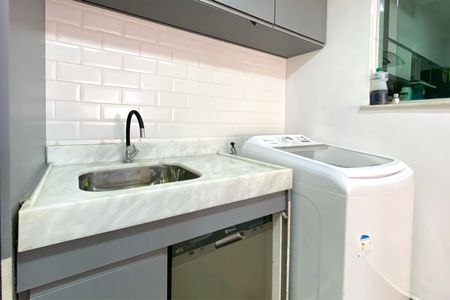 Apartamento para alugar com 97m², 2 quartos e 1 vagaÁrea de Serviço