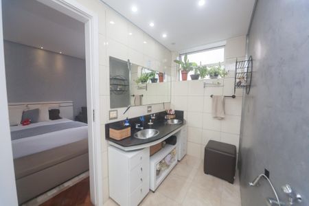 Apartamento à venda com 168m², 4 quartos e 1 vagaBanheiro suite 