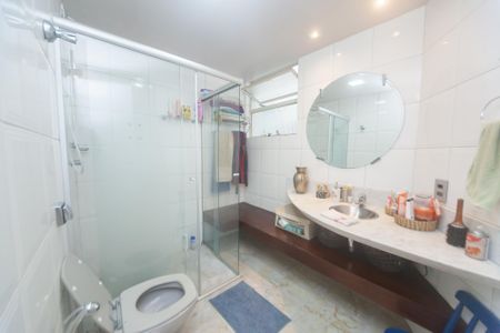 Apartamento à venda com 168m², 4 quartos e 1 vagaBanheiro Social