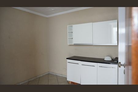Casa à venda com 350m², 3 quartos e 3 vagasQuarto empregada
