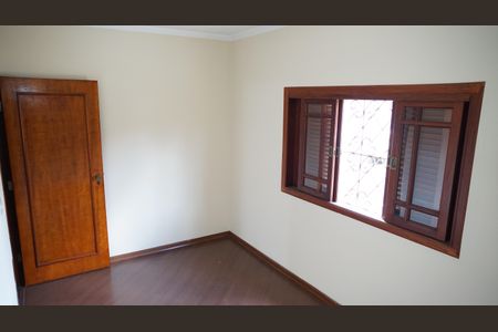 Casa à venda com 350m², 3 quartos e 3 vagasQuarto 4