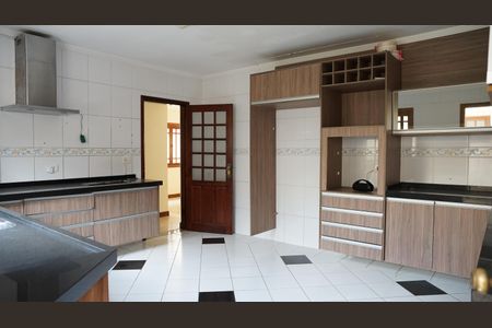 Casa à venda com 350m², 3 quartos e 3 vagasCozinha - Armários