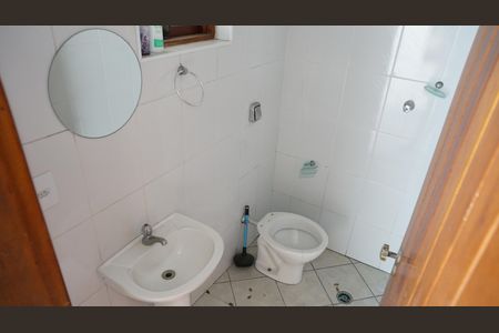 Casa à venda com 350m², 3 quartos e 3 vagasBanheiro 2