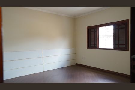 Casa à venda com 350m², 3 quartos e 3 vagasQuarto 3