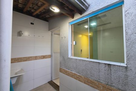 Casa de condomínio para alugar com 150m², 2 quartos e 1 vagaÁrea de Serviço