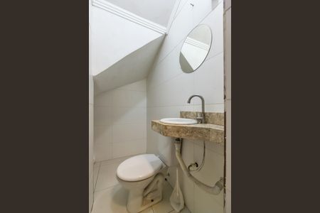Casa de condomínio para alugar com 150m², 2 quartos e 1 vagaLavabo