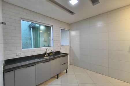 Casa de condomínio para alugar com 150m², 2 quartos e 1 vagaCozinha 