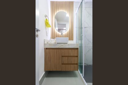 Apartamento à venda com 47m², 2 quartos e 2 vagas Apartamento à venda com 47m², 2 quartos e 2 vagasBanheiro 2