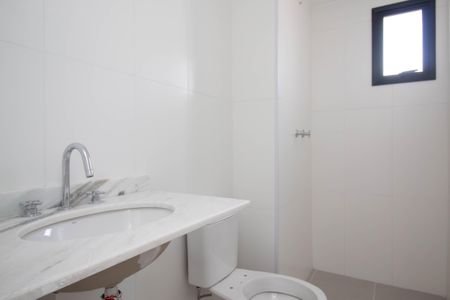 Apartamento à venda com 67m², 2 quartos e 1 vagaBanheiro 