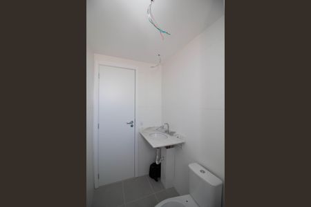 Apartamento à venda com 67m², 2 quartos e 1 vagaBanheiro 