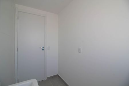 Apartamento à venda com 67m², 2 quartos e 1 vagaÁrea de Serviço