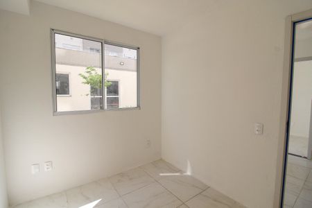 Quarto 2 de apartamento para alugar com 2 quartos, 45m² em Jardim Gilda Maria, São Paulo