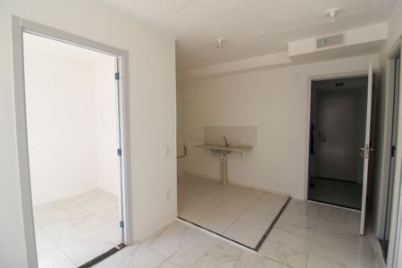 Sala de apartamento para alugar com 2 quartos, 45m² em Jardim Gilda Maria, São Paulo