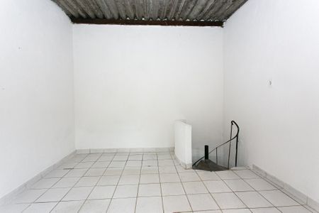 Suíte de casa para alugar com 1 quarto, 25m² em Guaiauna, São Paulo