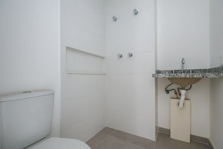 Apartamento à venda com 59m², 2 quartos e 2 vagasBanheiro da Suíte
