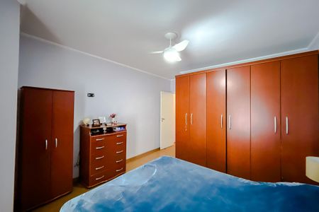 Casa à venda com 100m², 3 quartos e 2 vagasQuarto 3 - Suíte
