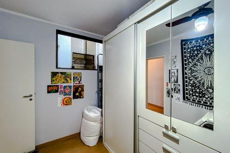 Casa à venda com 100m², 3 quartos e 2 vagasQuarto 2