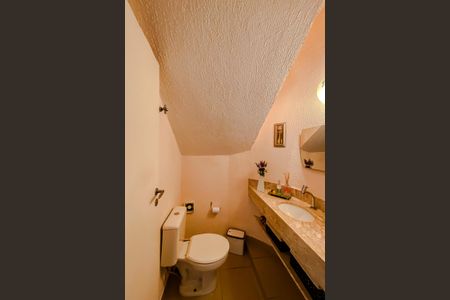 Casa à venda com 100m², 3 quartos e 2 vagasLavabo