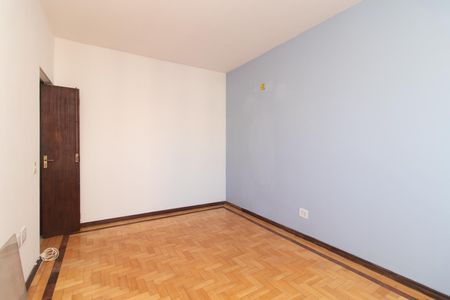 Apartamento à venda com 97m², 3 quartos e 1 vagaQuarto 2
