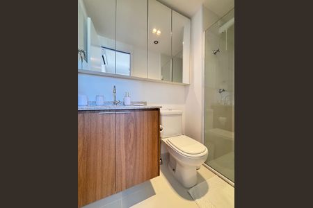 Apartamento para alugar com 25m², 1 quarto e sem vagaBanheiro da Suíte