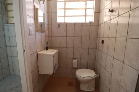 Apartamento para alugar com 38m², 1 quarto e sem vagaBanheiro 