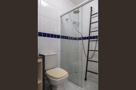 Casa de condomínio à venda com 113m², 3 quartos e 2 vagasBanheiro social