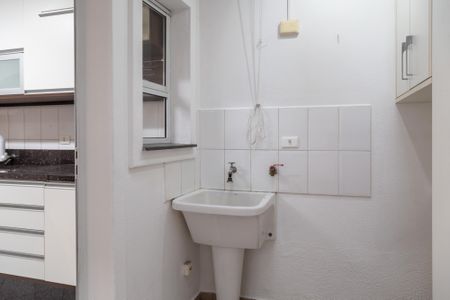 Casa de condomínio à venda com 113m², 3 quartos e 2 vagasÁrea de Serviço e gourmet