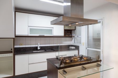 Casa de condomínio à venda com 113m², 3 quartos e 2 vagasCozinha