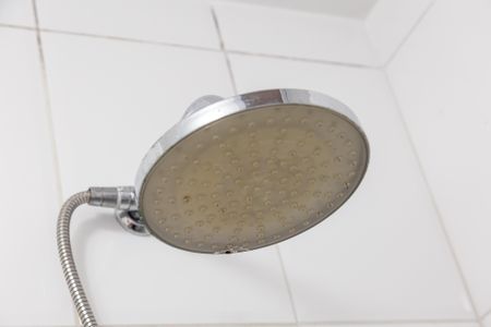 Casa de condomínio à venda com 113m², 3 quartos e 2 vagasBanheiro social