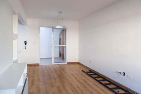 Sala de casa de condomínio à venda com 3 quartos, 113m² em Vila Sao Joao, Guarulhos