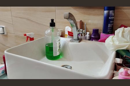 Casa para alugar com 120m², 2 quartos e 5 vagasBanheiro 1