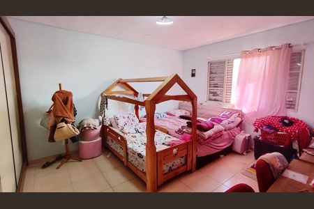 Casa para alugar com 120m², 2 quartos e 5 vagasQuarto 2