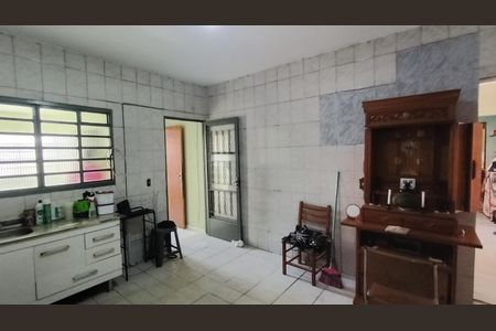 Casa para alugar com 120m², 2 quartos e 5 vagasCozinha 2