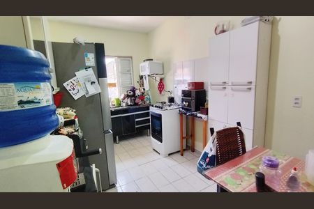 Casa para alugar com 120m², 2 quartos e 5 vagasCozinha 1