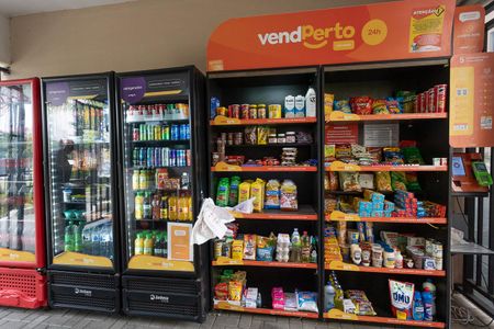 Apartamento à venda com 44m², 2 quartos e sem vagaMinimercado 