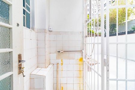 Apartamento para alugar com 61m², 2 quartos e sem vagaÁrea de serviço