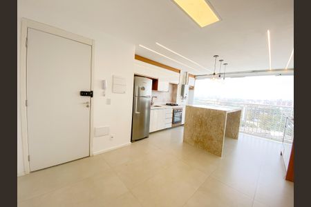 Sala de apartamento à venda com 2 quartos, 50m² em Parque Industrial Tomas Edson, São Paulo