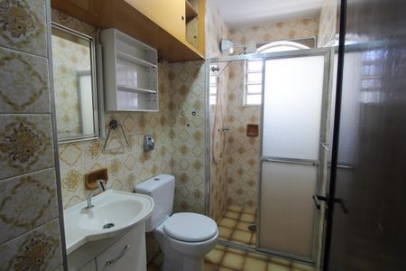 Casa para alugar com 230m², 3 quartos e 2 vagas Casa para alugar com 230m², 3 quartos e 2 vagasBanheiro