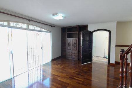 Sala de casa para alugar com 3 quartos, 230m² em Butantã, São Paulo