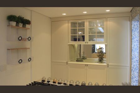 Apartamento à venda com 198m², 3 quartos e 3 vagasCozinha