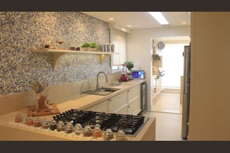 Apartamento à venda com 198m², 3 quartos e 3 vagasCozinha