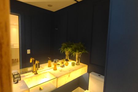 Apartamento à venda com 198m², 3 quartos e 3 vagas Apartamento à venda com 198m², 3 quartos e 3 vagasLavabo