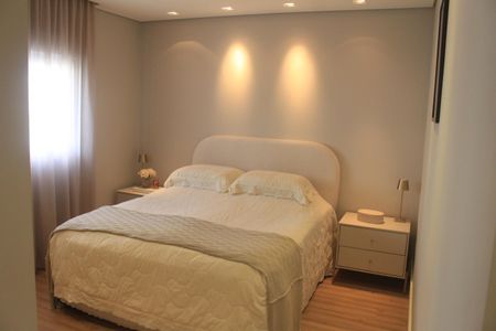Apartamento à venda com 198m², 3 quartos e 3 vagasSuíte 1