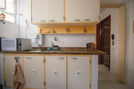 Apartamento à venda com 75m², 3 quartos e sem vagaCozinha