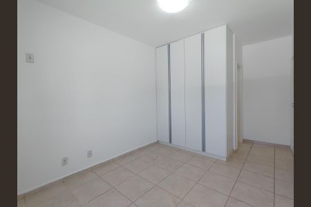 Casa de Condomínio para alugar com 4 quartos, 135m² em Gávea, Uberlândia